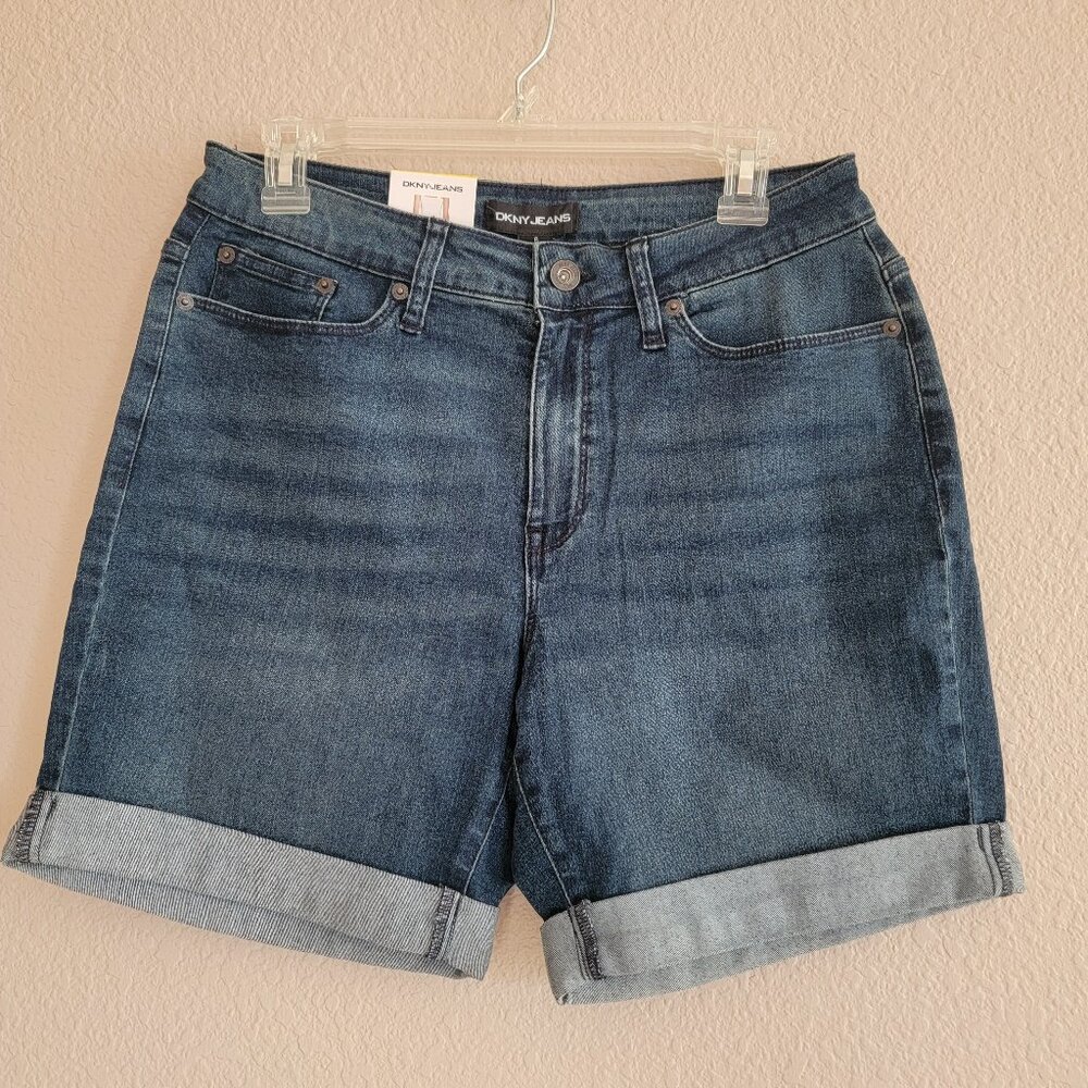 DKNY Ladies' Bermuda Short NWT - Picture 4 of 5